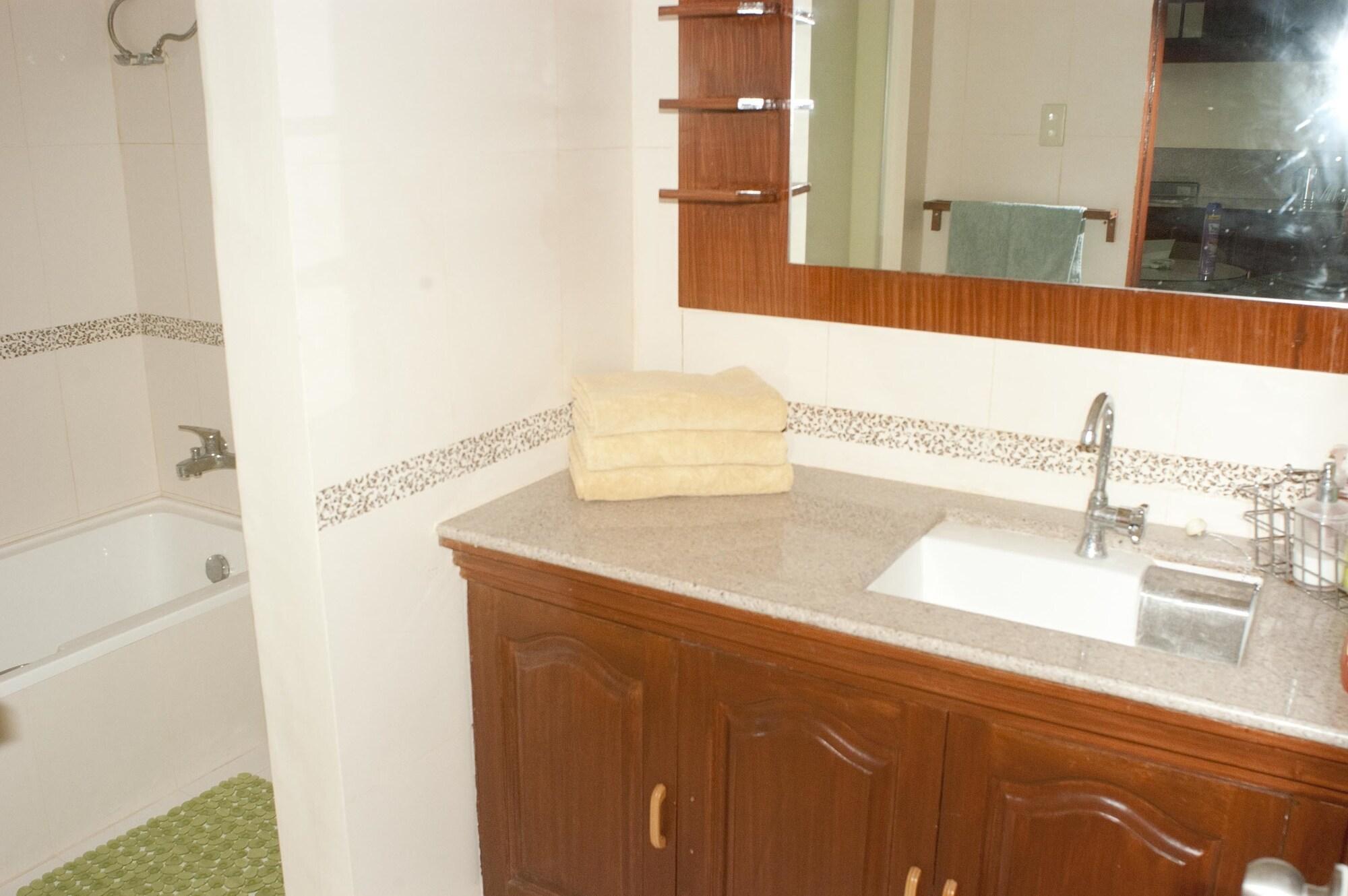 Punta House Hotel Lapu-Lapu City Luaran gambar